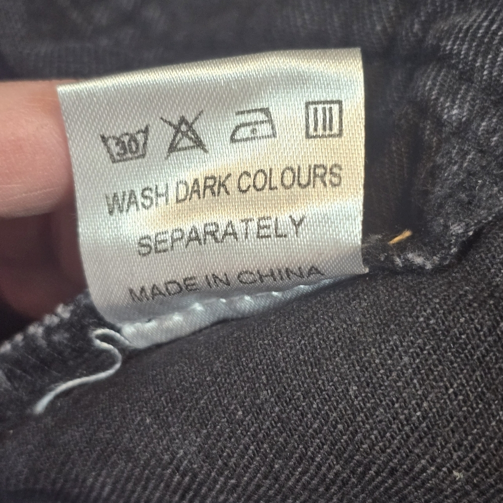 Micas Ombre Gray Multi Pocket Wide Leg Utility Cargo Jeans NWT Size Large - Picture 12 of 13